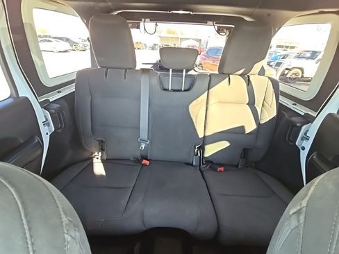 Certified 2020 Jeep Wrangler Unlimited Sport image 34