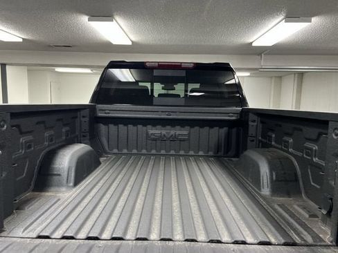 New 2026 GMC Sierra 1500 SLT w/ SLT Premium Plus Package AWD/4WD image 26