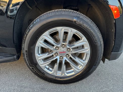 Used 2021 GMC Yukon SLT w/ SLT Premium Package AWD/4WD image 29