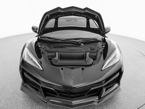 Used 2026 Chevrolet Corvette ZR1 RWD image 34