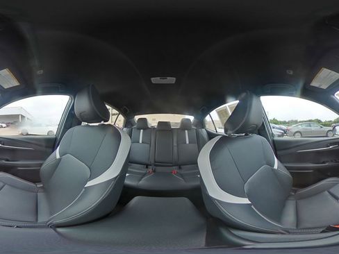 Used 2025 Toyota Camry SE FWD image 42