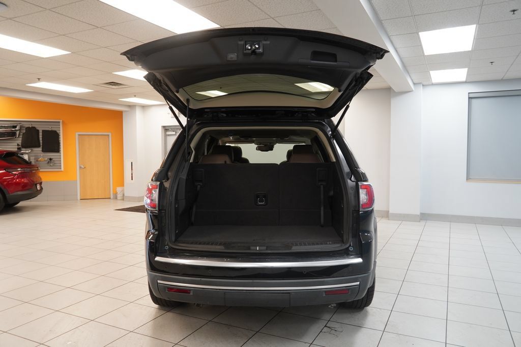 Used 2017 GMC Acadia Limited SLT AWD/4WD image 10
