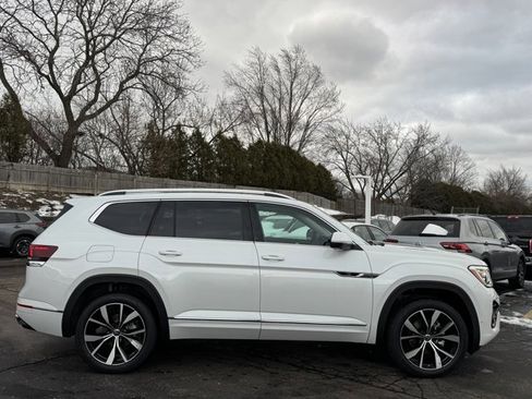 New 2026 Volkswagen Atlas SEL Premium R-Line image 5