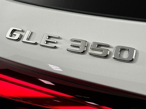 Certified 2025 Mercedes-Benz GLE 350 4MATIC image 9