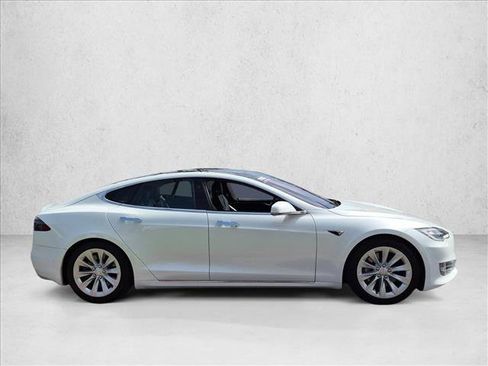 Used 2017 Tesla Model S 90D AWD/4WD image 4