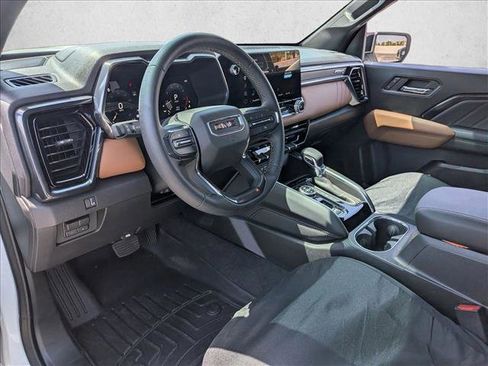 Certified 2026 GMC Canyon AT4 image 9