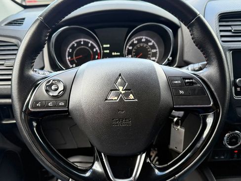 Used 2019 Mitsubishi Outlander Sport LE AWD/4WD image 11