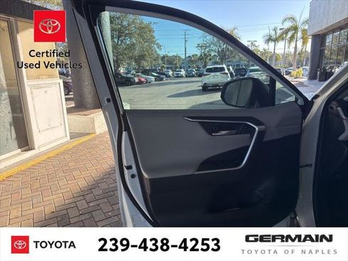 Certified 2022 Toyota RAV4 Limited image 19
