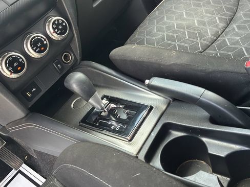 Used 2021 Mitsubishi Outlander Sport ES FWD image 33
