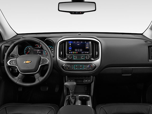 Used 2017 Chevrolet Colorado Z71 RWD image 3