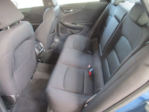 Used 2024 Chevrolet Malibu LT FWD image 17