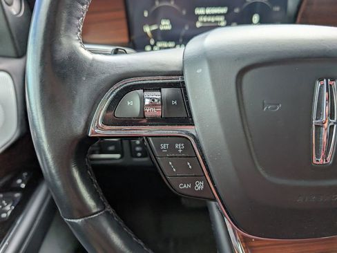 Used 2021 Lincoln Navigator L Reserve w/ Luxury Package image 22