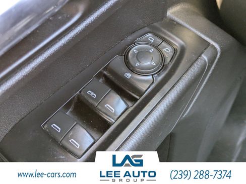 Used 2019 Chevrolet Silverado 1500 Custom w/ Custom Value Package image 16