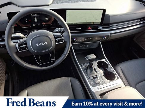 New 2026 Kia Carnival FWD image 7