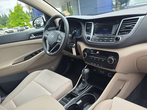Used 2017 Hyundai Tucson SE FWD image 10
