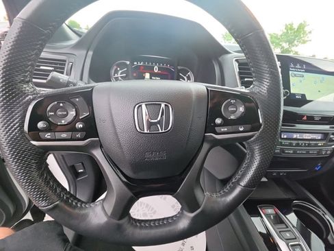 Used 2023 Honda Passport Elite image 17