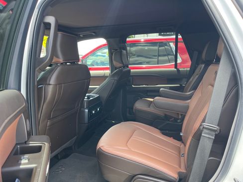 Used 2024 Ford Expedition King Ranch AWD/4WD image 11