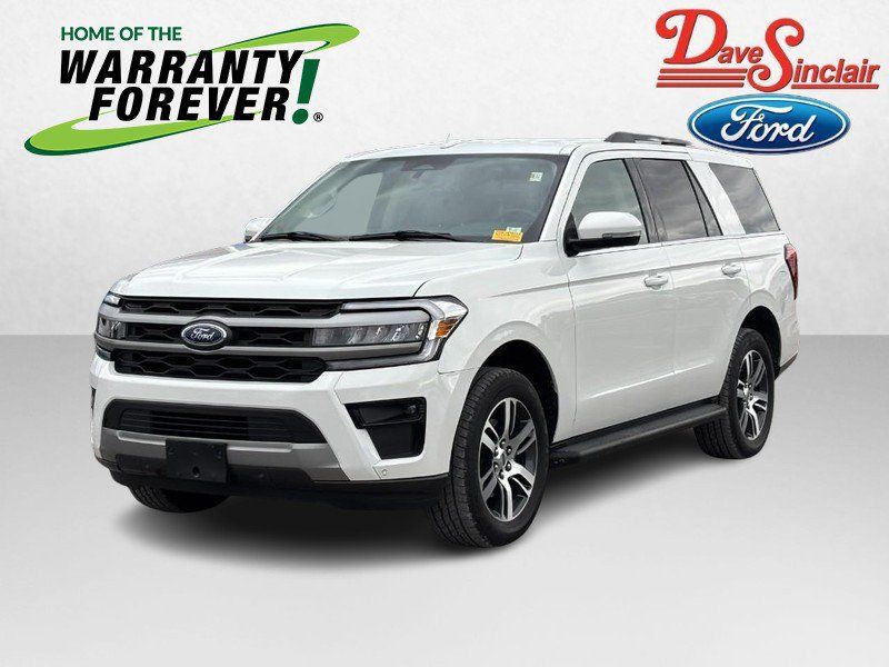 Used 2024 Ford Expedition XLT AWD/4WD image 1