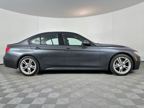 Used 2014 BMW 335i xDrive Sedan AWD/4WD image 28