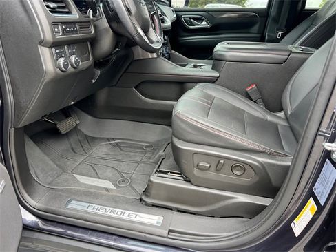 Used 2022 Chevrolet Tahoe RST image 9