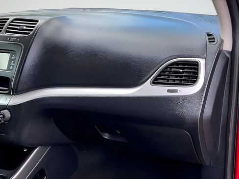 Used 2017 Dodge Journey SE w/ Flexible Seating Group FWD image 20