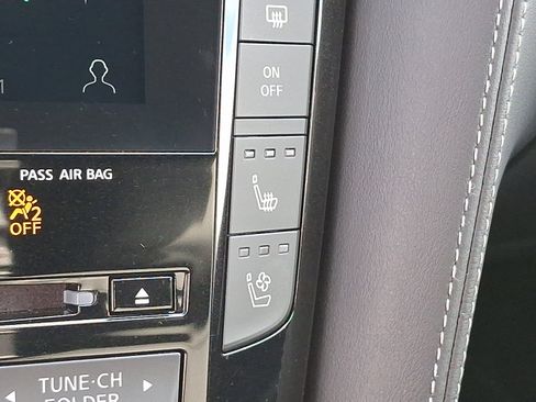 Certified 2023 INFINITI QX55 Essential image 25