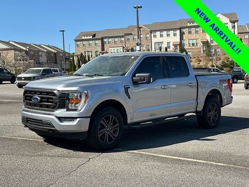 Certified 2022 Ford F150 XLT w/ Equipment Group 302A High image 3