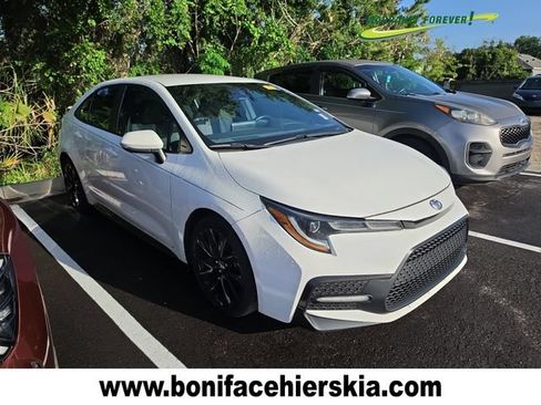 Used 2020 Toyota Corolla SE FWD image 1