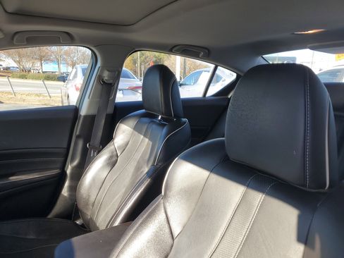 Used 2021 Acura ILX w/ Premium Package image 15