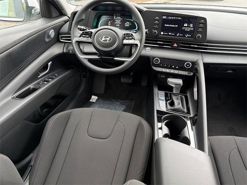 New 2026 Hyundai Elantra Blue image 22