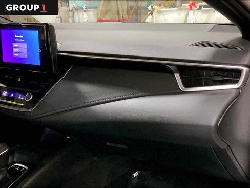 Used 2024 Toyota Corolla SE FWD image 19