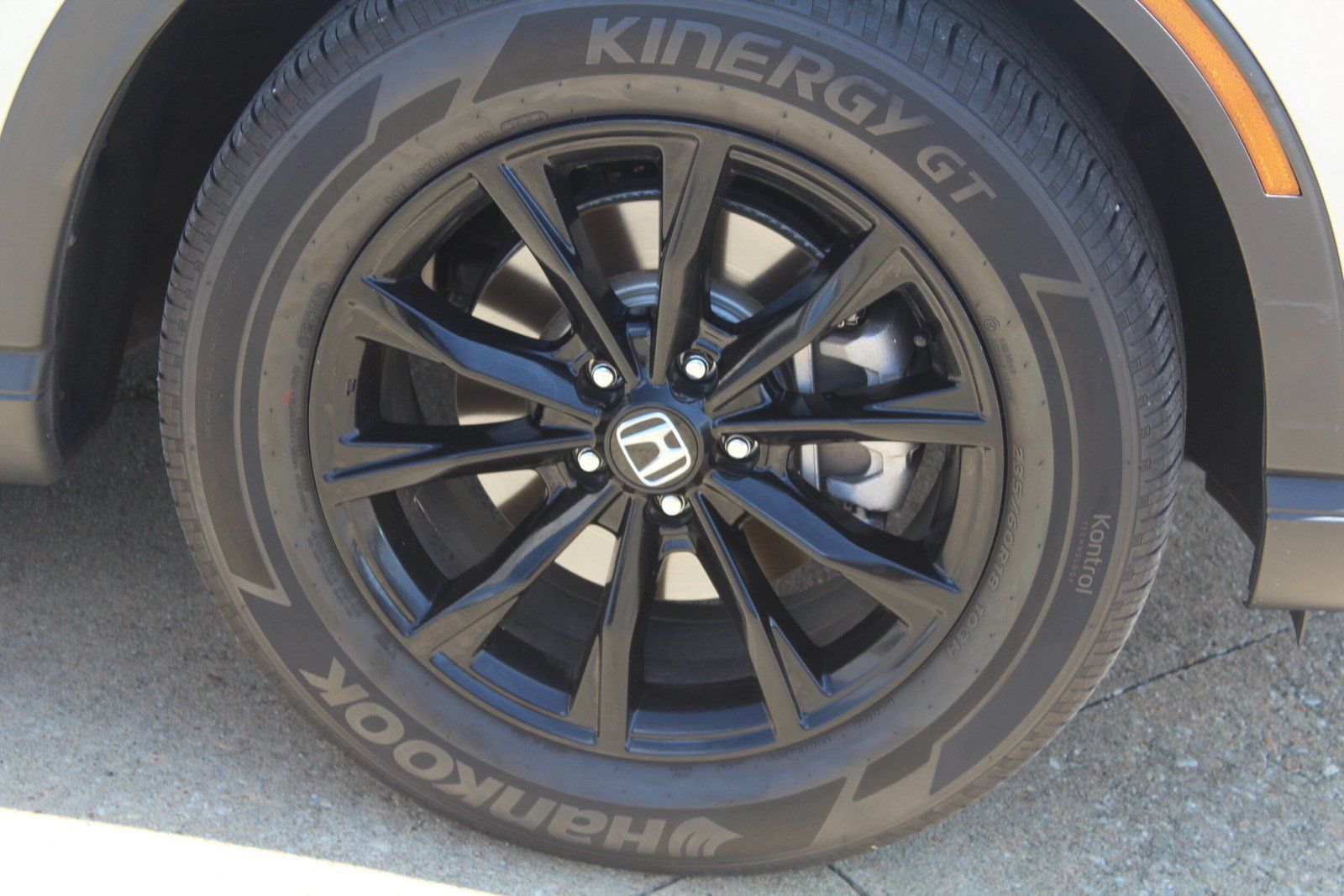 Used 2025 Honda CR-V Sport-L image 3