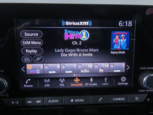 New 2025 Nissan Pathfinder SV w/ Black Appearance Package image 22