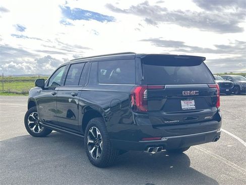 New 2026 GMC Yukon XL AT4 w/ AT4 Premium Plus Package image 5
