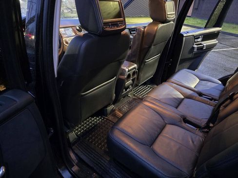 Used 2010 Land Rover LR4 HSE LUX AWD/4WD image 22