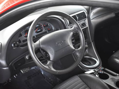 Used 2003 Ford Mustang Mach 1 RWD image 36