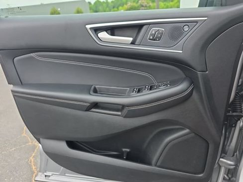 Used 2024 Ford Edge Titanium AWD/4WD image 28