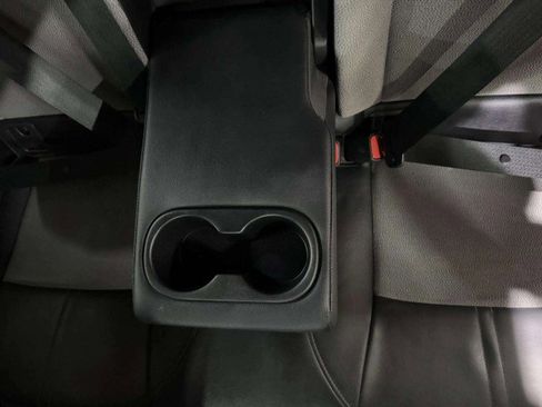 Used 2022 Toyota Corolla XSE image 35