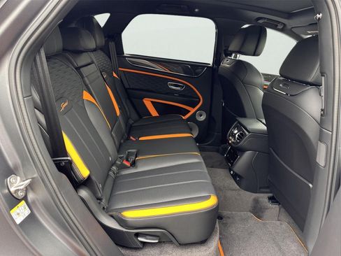 New 2026 Bentley Bentayga Speed AWD/4WD image 31