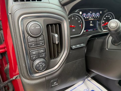 Used 2020 Chevrolet Silverado 2500 LTZ w/ LTZ Plus Package image 15