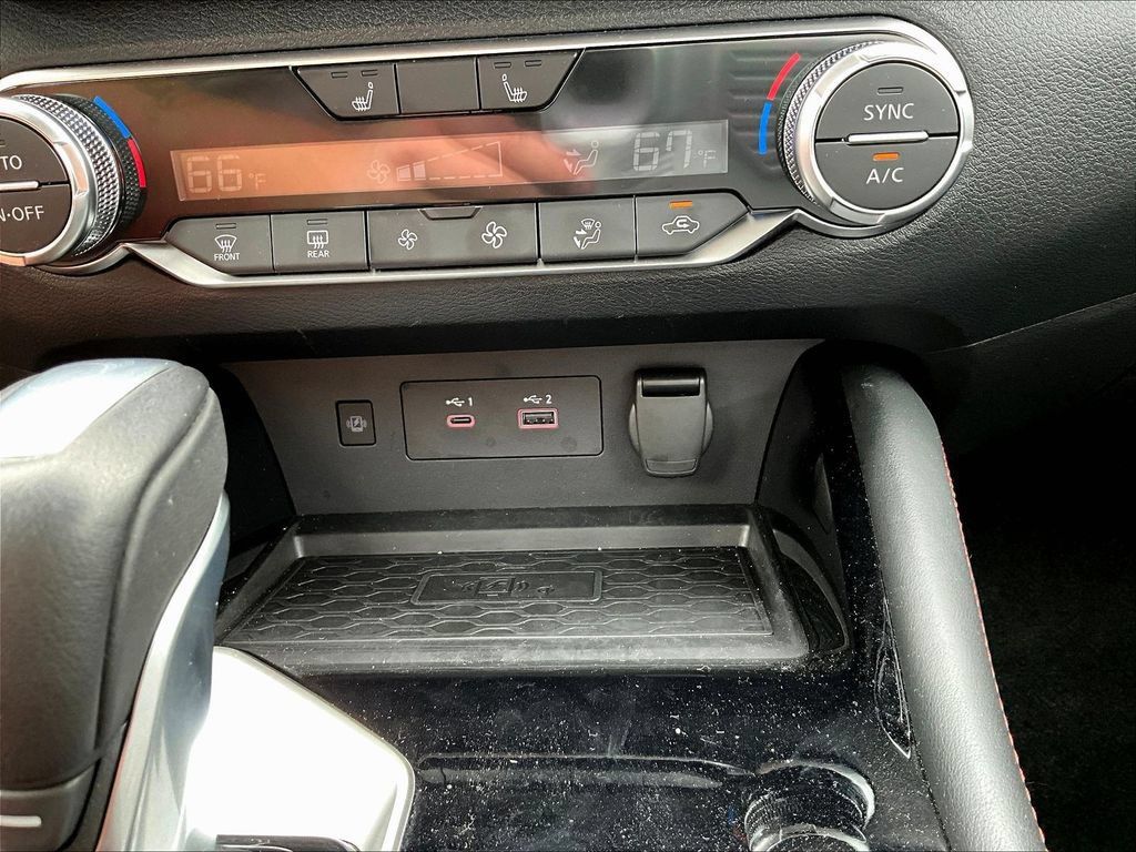 Used 2025 Nissan Altima 2.5 SR w/ SR Premium Package FWD image 18