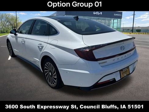 Used 2023 Hyundai Sonata Limited FWD image 6