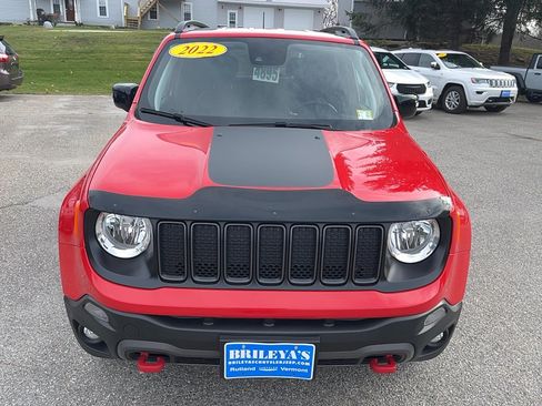 Certified 2022 Jeep Renegade Trailhawk w/ Trailer Tow Group image 2