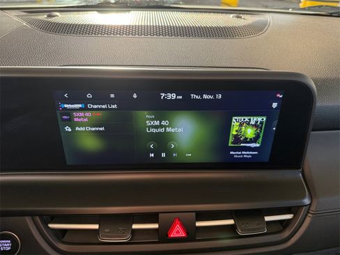 Certified 2024 Kia Seltos SX w/ SX Sunroof Package image 17