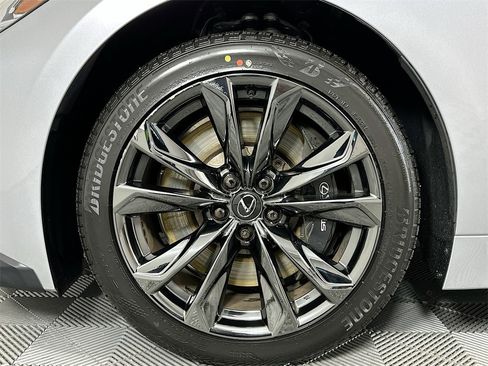 Used 2023 Lexus LS 500 F Sport image 35