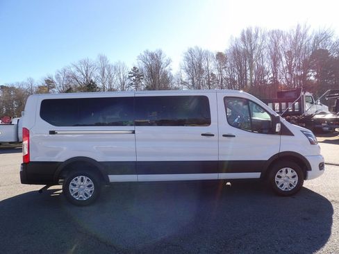 Used 2023 Ford Transit 350 XLT RWD image 9