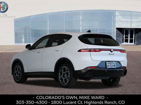 New 2025 Alfa Romeo Tonale w/ Premium Package image 3