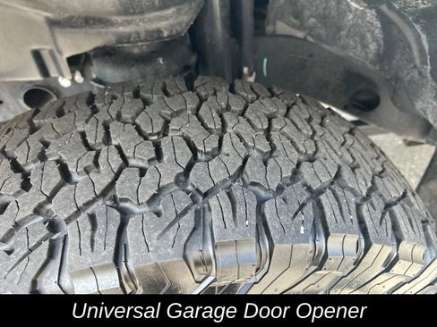 Used 2024 Jeep Wrangler Unlimited Rubicon 4xe w/ Convenience Group AWD/4WD image 13