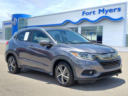 Used 2022 Honda HR-V EX image 1