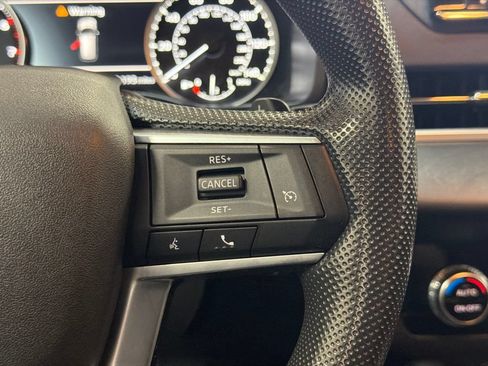 Used 2023 Mitsubishi Outlander ES FWD image 15